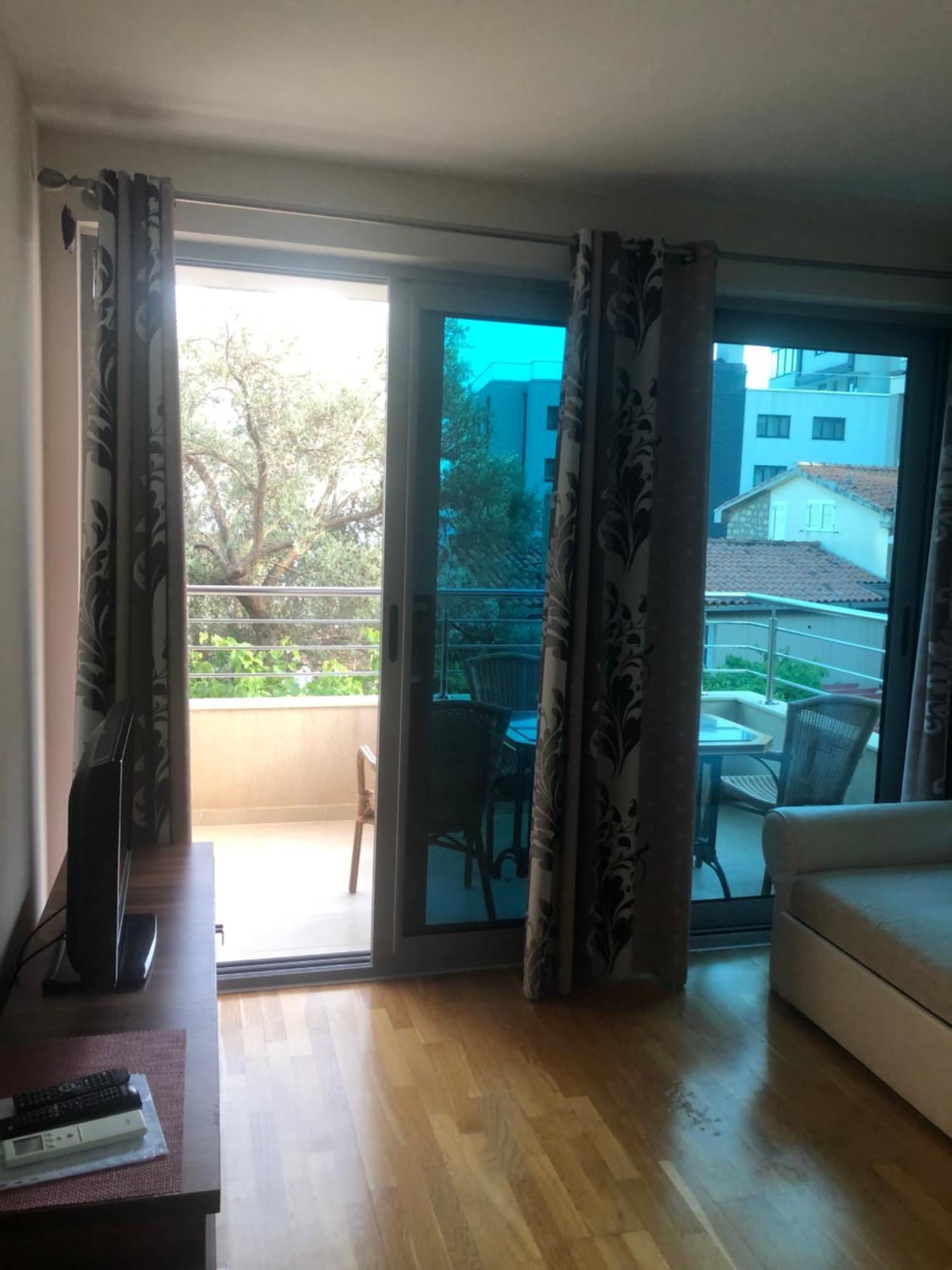 רפאלוביץ' Apartments Rafailovic Ljubo מראה חיצוני תמונה