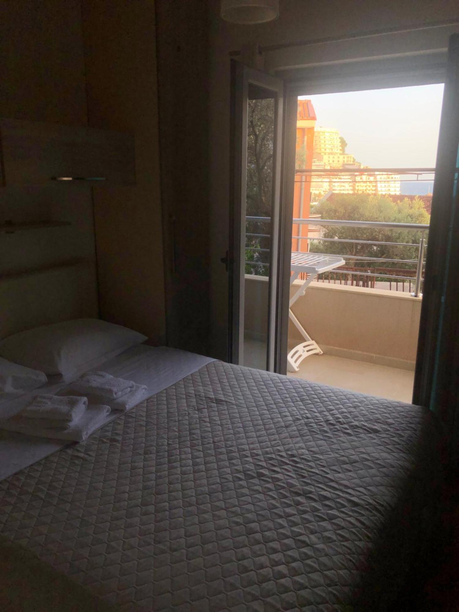 רפאלוביץ' Apartments Rafailovic Ljubo מראה חיצוני תמונה