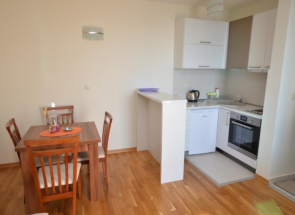 רפאלוביץ' Apartments Rafailovic Ljubo מראה חיצוני תמונה